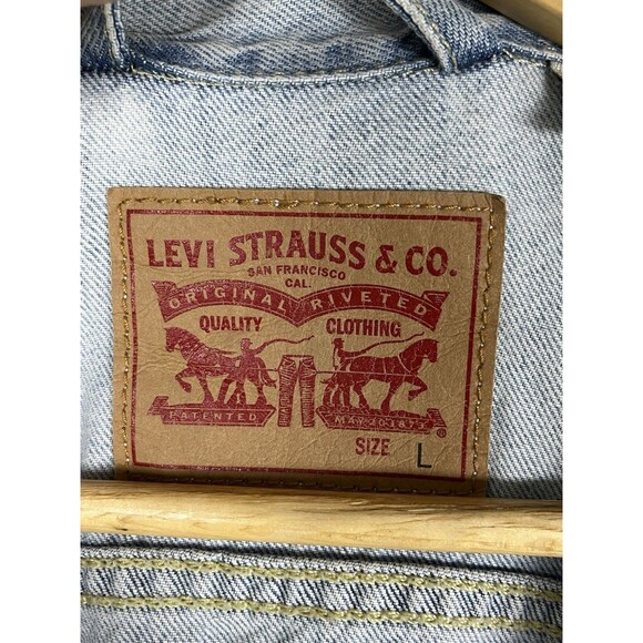 Levi’s‎ Women’s L cotton denim jacket white embroidered flowers Light Wash Blue - Picture 3 of 13